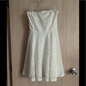 Express Strapless cream dress